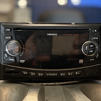 Audiovox VME8022