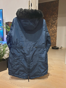 Uus naiste Alpenblitz parka XL (4 foto / 4)