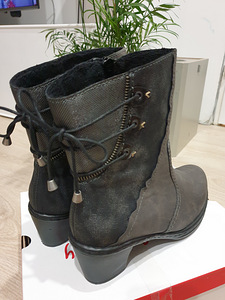Uued naiste Rieker saapad 41 (5 foto / 8)