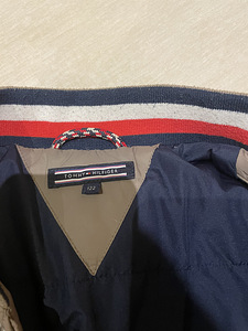 Tommy Hilfiger куртка для мальчика (3 фото из 3)