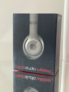 Беспроводные наушники Beats Studio Wireless, серый (10 фото из 10)