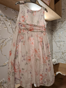 Olezhda tüdrukule 98-110 cm (3 foto / 8)
