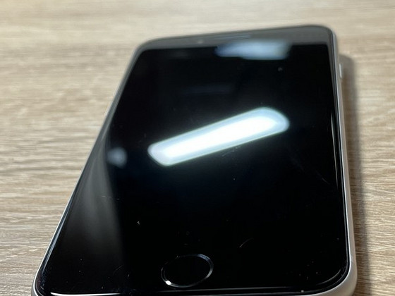 Продать iPhone Se 2020 |