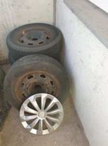 Citroen C4., M + S veljed, kettad, rummukatted. 195/65/15 (3 foto / 5)