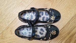 Обувь для девочек roberto cavalli s. 25 (2 фото из 4)