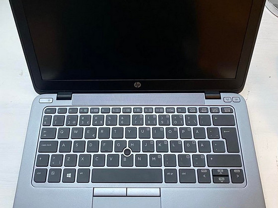 HP Elitebook 820 G2