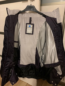 Куртка Luhta, жен., раз. 36 (3 фото из 3)