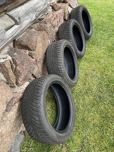 245/45 R18 - Goodyear Ultragrip 8 Performance (1 foto / 6)