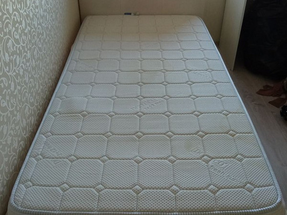Кровать 1000х2000 с матрасом Dormeo