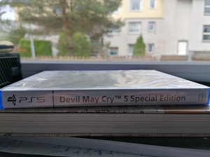 Devil May Cry 5 SE Playstation 5 (3 фото из 3)