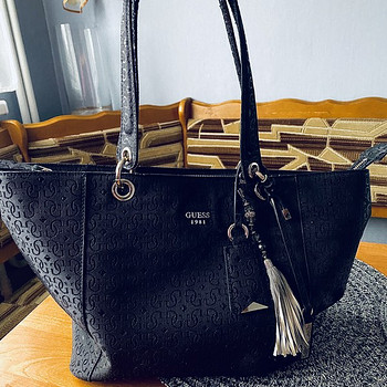 Сумка guess