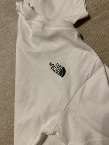 Uus t-särgid The north face Puma 4aastat (4 foto / 5)