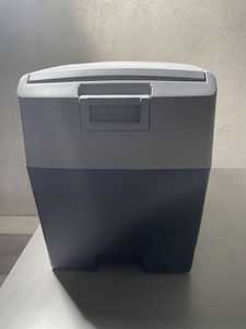 SALE! Termoelektriline külmik Tropicool 35 liitrit 12/230V (9 foto / 10)