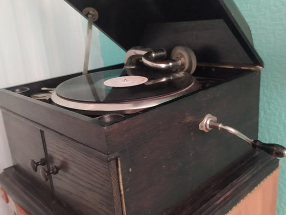 Grammofon. Pattifon.