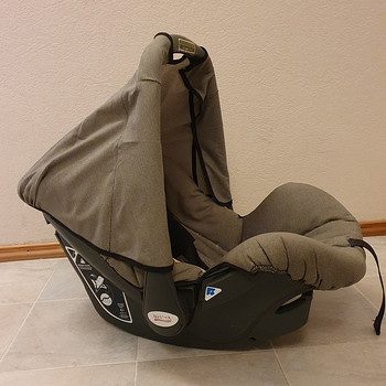 Автокресло Britax