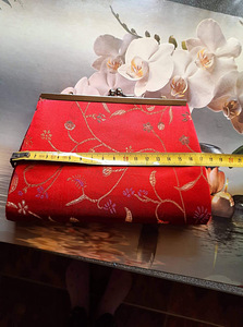 Clutch (4 foto / 5)