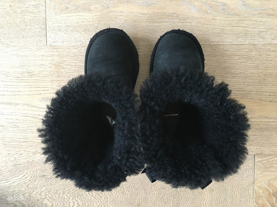 UGG Зимние сапоги