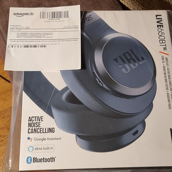 JBL Live 650BT