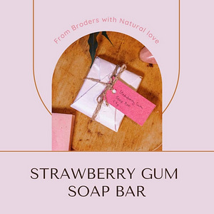 Мыло ручной работы Strawberry Gum (1 фото из 3)