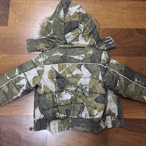 Зимняя куртка o'Neil (3 фото из 3)