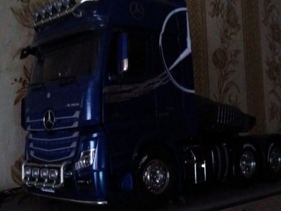Mercedes Benz Actros 3363 Giga Space 6x4 RC 1:14