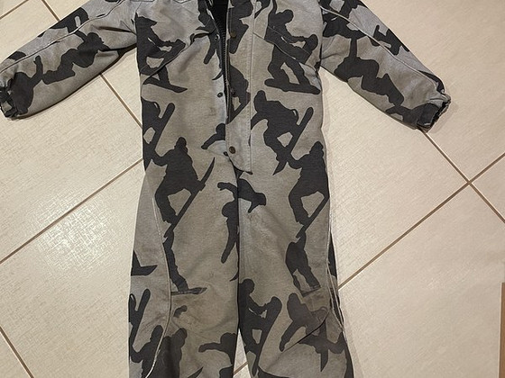 Molo kombekas maale