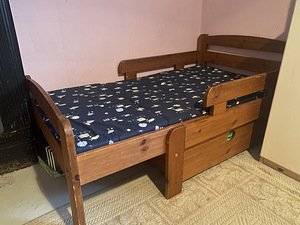 Pikendatav voodi koos pesukastiga (5 foto / 6)