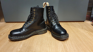 Dr Martens AirWair saapad/сапоги (1 фото из 3)