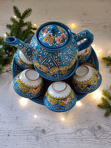 UZBEKU TĒJAS SERVĪZES (ROKU DARBS, KERAMIKA) (1 foto no 5)