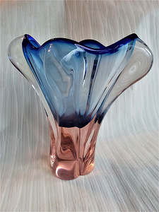 Uus hind! BLOWN GLASS VASE, JOSEF HOSPODKA, CZECH., 1960 (2 foto / 4)