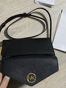 Michael Kors (2 фото из 8)