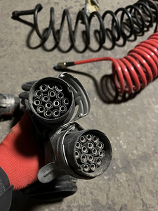 Kabel (1 foto / 3)