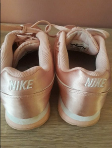 Nike tossud, 37 (3 foto / 3)