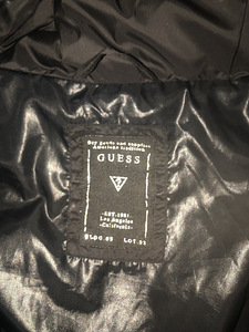 Guess naiste jope (3 foto / 4)