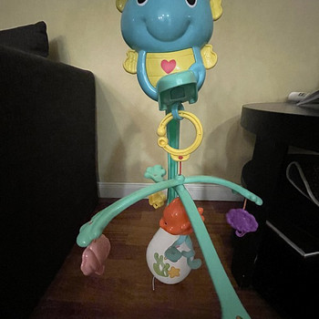 Fisher Price музыкальная карусель
