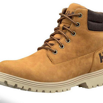 Продам зимнюю обувь helly hansen