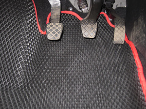 Auto matid 3D Komatto - iga auto kogu hooaeg 21Brand (4 foto / 10)