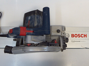 Sukeldussaag Bosch GKT 55 GCE + juhtrööbast FSN 1600 (2 foto / 4)