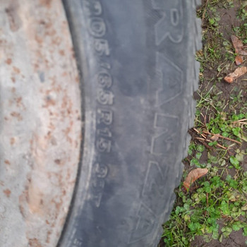 Vw passati veljed 205/65 R15