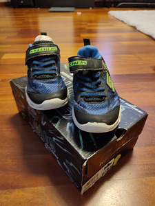 Skechers tossud s 27 (2 foto / 4)