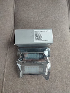 Audi светодиодные фонари (2 фото из 3)