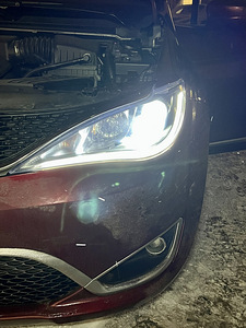 CHRYSLER LED LÄHITULEDE PIRNID : HB3,HB4,H11…. (1 foto / 4)