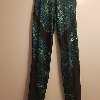 Uued retuusid NIKE suurus M