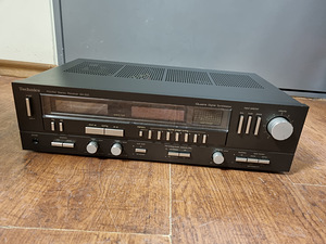 Technics SA-222 AM / FM стереоресивер (1 фото из 3)