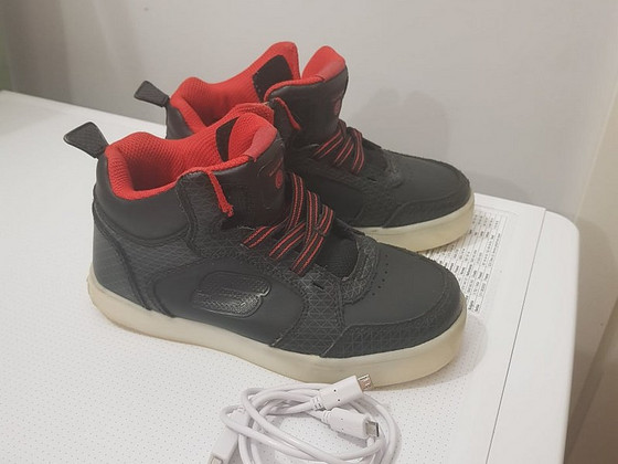 Laste tossud Skechers suurus 31