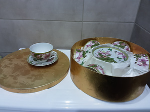 Чайный сервиз (2 фото из 4)
