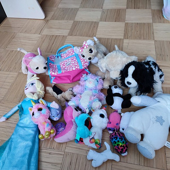 Игрушки