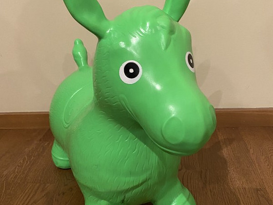 Hüppeloom uus, прыгуны
