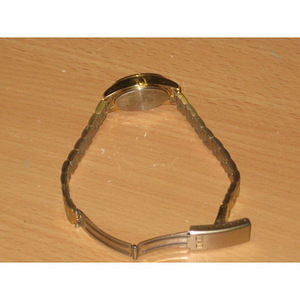 Женские Наручные часы Q&Q QUARTZ (2 фото из 3)