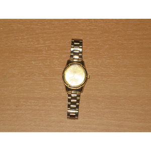 Женские Наручные часы Q&Q QUARTZ (3 фото из 3)